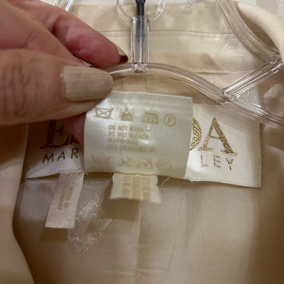 Escada Jacket, Short Sleeve, Button Front, Front Patch Pockets, Cream, Sz 6 / 36 - Picture 5 of 15